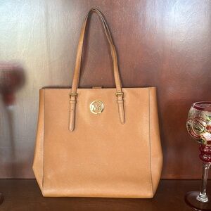 Michael Kors tall tote, safiano leather